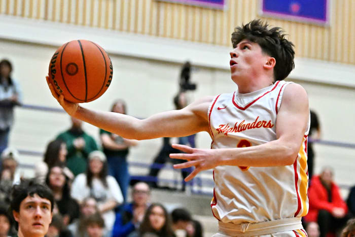 a Putnam North Eugene 5A Oregon boys basketball quarterfinal 2024 Leon Neuschwander 8